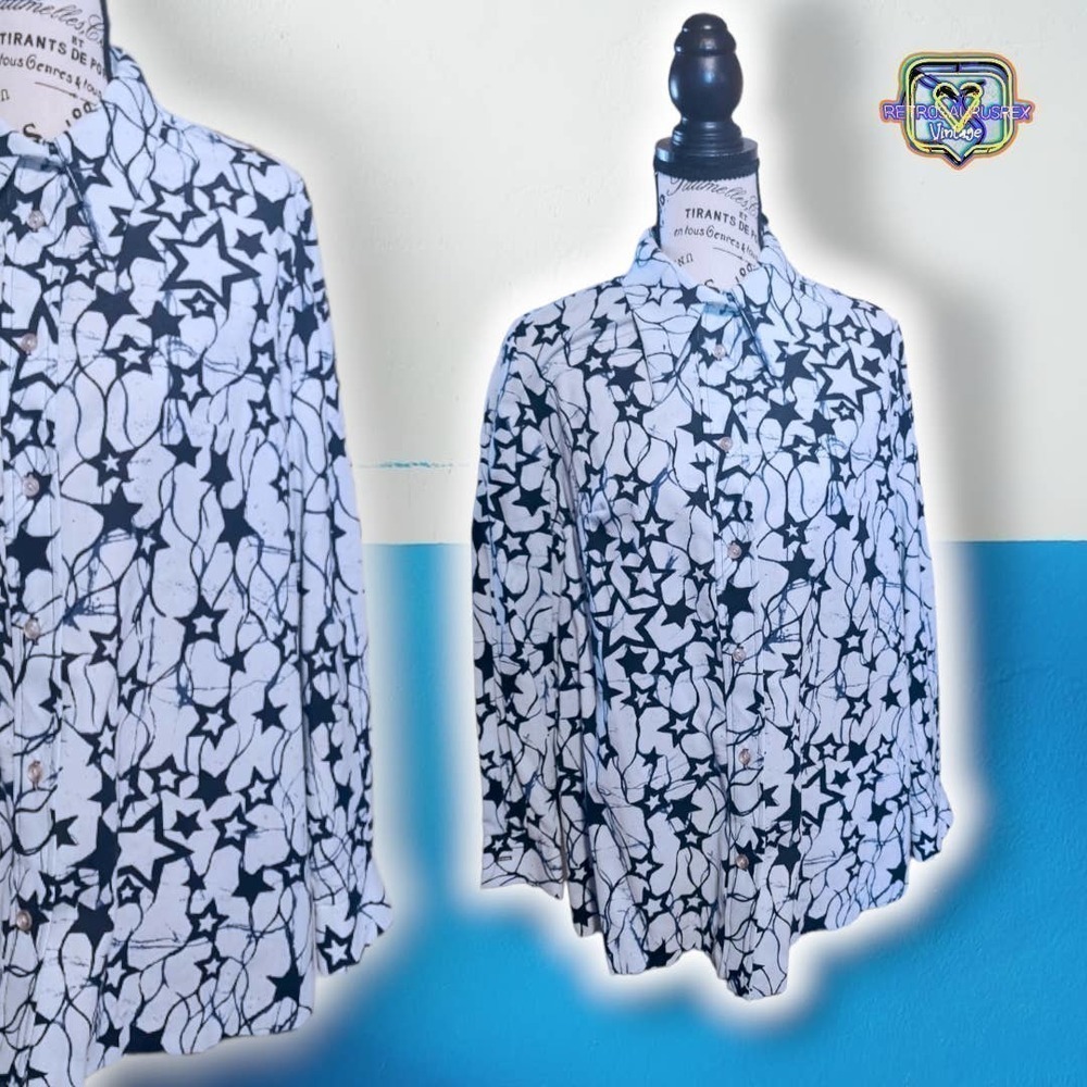 Vintage 70s Funky Blue Star Collared Button Up Shirt, Large